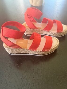 Like New Dolce Vita Platform Espadrille Sandals